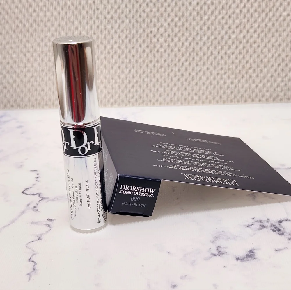 Dior Diorshow Iconic Overcurl Volume Black Mascara Mini Travel Size .14 Oz